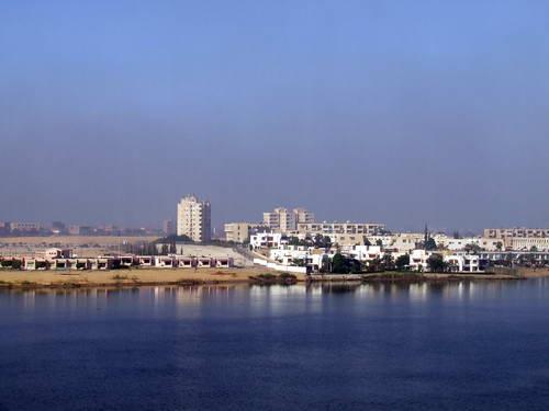 Suez, la ciudad y el canal