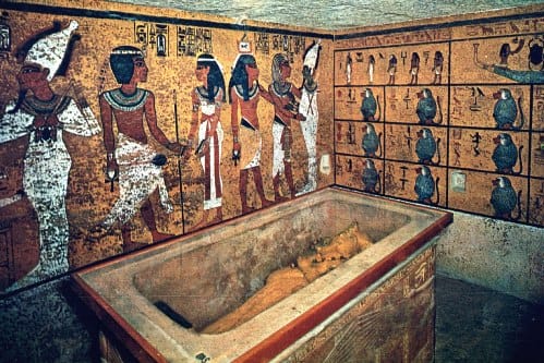 Los tesoros de Tutankamon Los tesoros de Tutankamon