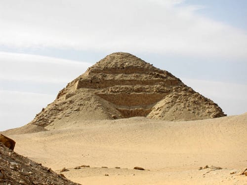 La piramide de Neferirkare, en Abusir La piramide de Neferirkare, en Abusir