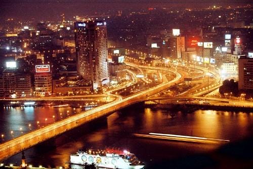 El Cairo de noche