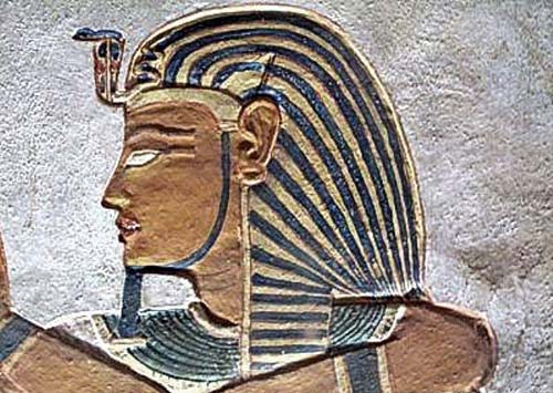 El Nemes, tocado real del Antiguo Egipto