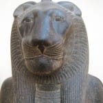 Descubren 14 estatuas de la diosa Sekhmet  en Luxor