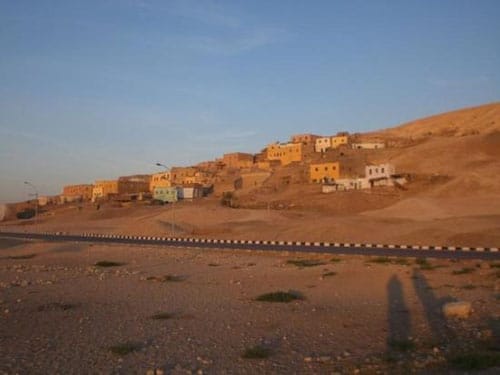 El antiguo pueblo de Gurna, en Luxor El antiguo pueblo de Gurna, en Luxor