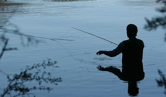 Pesca en el lago Nasser
